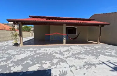 Casa com 3 quartos à venda no parque balneário poiares, caraguatatuba  por r$ 990.000