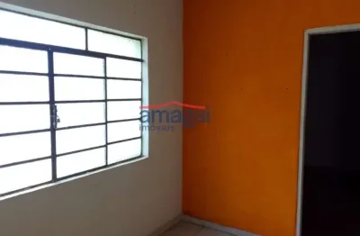 Casa com 3 quartos à venda no jardim bela vista, jacareí  por r$ 220.000