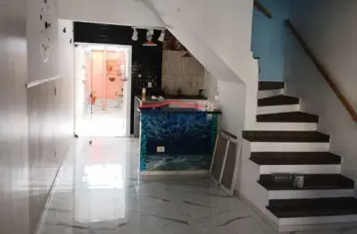 Casa em condomínio fechado com 2 quartos para alugar no jardim jacinto, jacareí  por r$ 1.700