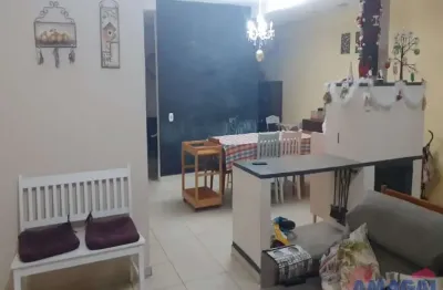 Casa com 2 quartos para alugar no centro, jacareí  por r$ 2.990