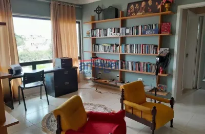 Casa em condomínio fechado com 2 quartos para alugar no loteamento residencial parque lago dourado, jacareí  por r$ 4.900