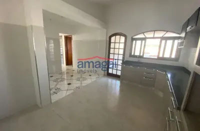 Casa com 2 quartos para alugar no centro, jacareí  por r$ 2.200