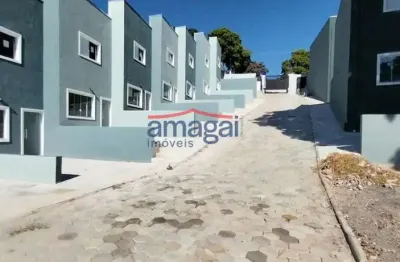Casa em condomínio fechado com 2 quartos à venda no jardim olimpia, santa branca  por r$ 290.000