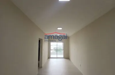 Apartamento com 2 quartos para alugar no Jardim América, Jacareí  por R$ 2.100