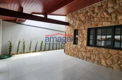 Casa com 3 quartos à venda no jardim altos de santana ii, jacareí  por r$ 750.000