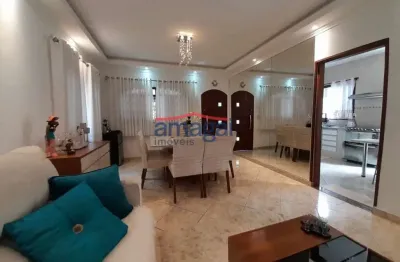 Casa com 3 quartos à venda na cidade jardim, jacareí  por r$ 750.000