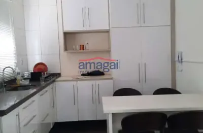 Casa em condomínio fechado com 3 quartos para alugar no Jardim Santa Maria, Jacareí  por R$ 3.000