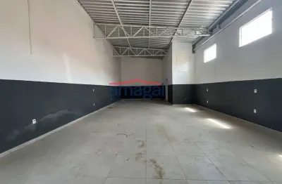 Barracão / Galpão / Depósito para alugar no Parque dos Príncipes, Jacareí  por R$ 2.800