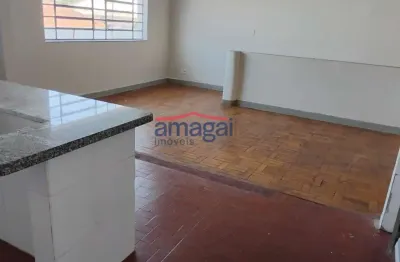 Apartamento com 2 quartos para alugar no jardim pereira do amparo, jacareí  por r$ 1.400