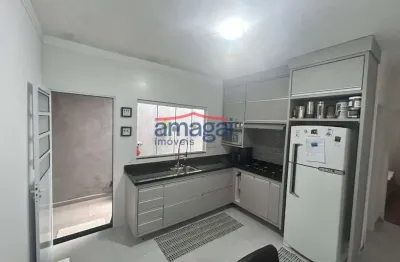 Casa com 2 quartos à venda no bandeira branca, jacareí  por r$ 310.000