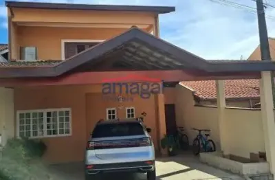 Casa em condomínio fechado com 3 quartos à venda no jardim uirá, são josé dos campos  por r$ 880.000