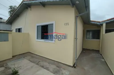 Casa com 2 quartos para alugar no são joão, jacareí  por r$ 1.450