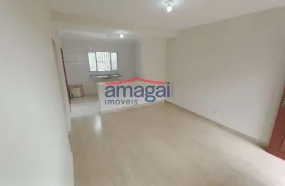 Casa em condomínio fechado com 2 quartos para alugar no jardim didinha, jacareí  por r$ 2.000