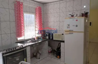 Casa com 2 quartos à venda no parque imperial, jacareí  por r$ 182.000