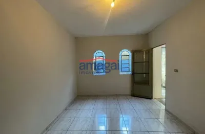 Casa com 1 quarto para alugar na cidade salvador, jacareí  por r$ 1.000