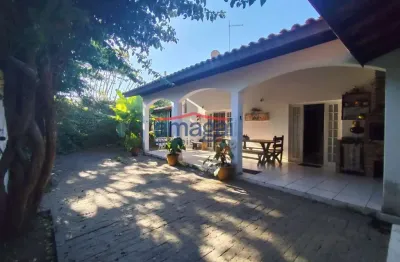 Casa com 3 quartos à venda no jardim santa maria, jacareí  por r$ 800.000