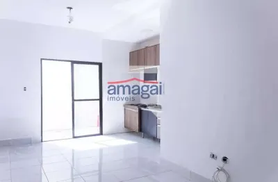 Casa em condomínio fechado com 2 quartos para alugar no Jardim Califórnia, Jacareí  por R$ 2.400