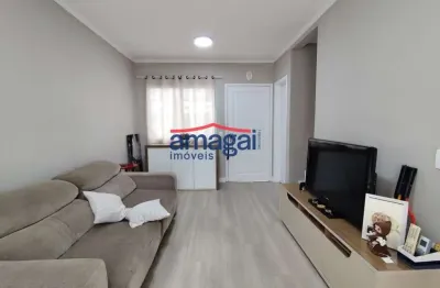 Casa em condomínio fechado com 2 quartos para alugar no Condomínio Residence Club, Jacareí  por R$ 4.600