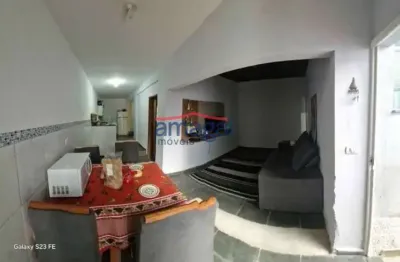 Casa com 2 quartos à venda no Jardim Bela Vista, Jacareí  por R$ 219.900