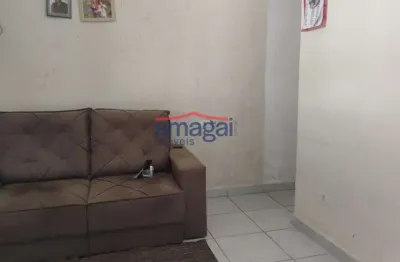 Casa com 2 quartos à venda no Jardim do Marquês, Jacareí  por R$ 260.000