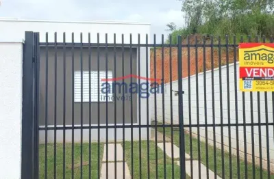 Casa com 2 quartos à venda no Jardim Novo Amanhecer, Jacareí  por R$ 319.000