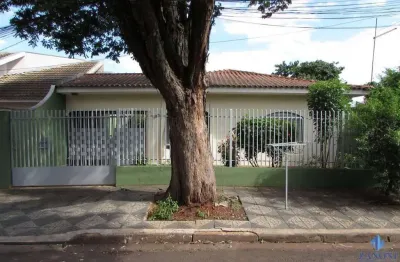 Casa com 3 quartos à venda na Avenida Pioneiro Raul Ambrósio Valente, 596, Jardim América, Maringá