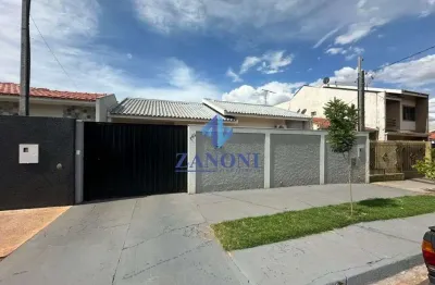 Vende-se excelente casa com otima localizacao proximo a mercados, farmacia e facil acesso ao centro
