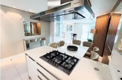 Amplo apartamento garden – 3 dormitórios + home office localizado no bairro kobrasol  