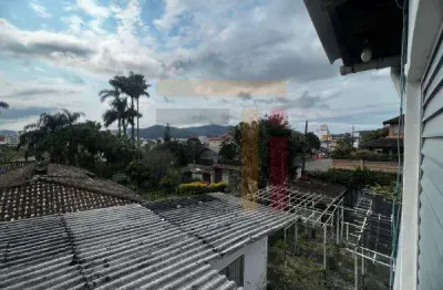 Casa com 3 quartos à venda na rua álvaro ramos, 310, trindade, florianópolis por r$ 750.000