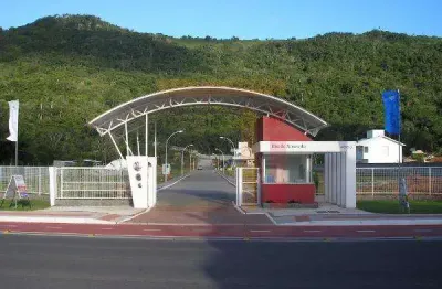 Casa em condomínio fechado com 4 quartos à venda na avenida luiz boiteux piazza, 4500, cachoeira do bom jesus, florianópolis por r$ 2.390.000