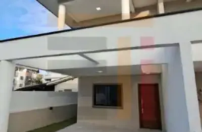 Casa com 3 quartos à venda na rua hypólito gregório pereira, 127, canasvieiras, florianópolis por r$ 1.590.000