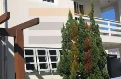 Casa com 3 quartos à venda na rua marciano bonifácio de souza, 101, centro, palhoça por r$ 1.350.000