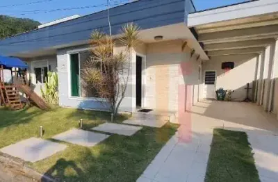 Casa em condomínio fechado com 4 quartos à venda na avenida luiz boiteux piazza, 4256, ponta das canas, florianópolis por r$ 2.105.000
