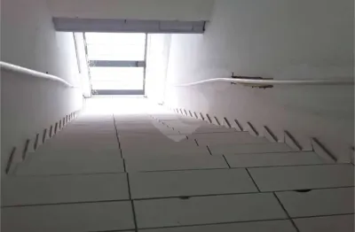 Kitnet / Stúdio à venda no Parque dos Eucaliptos, Sorocaba 