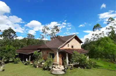 Chácara / sítio com 7 quartos à venda em do Turvo, Tapiraí 