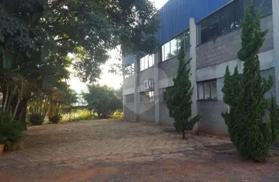 Barracão / Galpão / Depósito para alugar na Rodovia Presidente Castelo Branco, 99, Avecuia do Alto, Porto Feliz