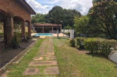 Casa com 4 quartos à venda no Chácaras Leão, Votorantim 