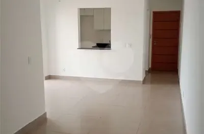 Apartamento com 3 quartos para alugar no Parque Campolim, Sorocaba 
