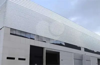 Barracão / Galpão / Depósito para alugar na Rua Anuar Dequech, 271, Iporanga, Sorocaba