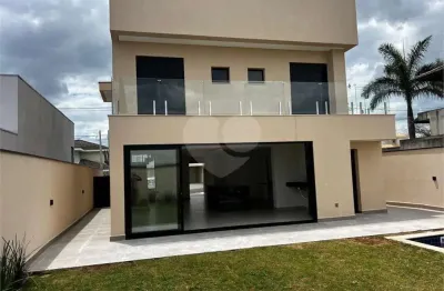 Casa em condomínio fechado com 3 quartos à venda na Avenida Paraná, Cajuru do Sul, Sorocaba