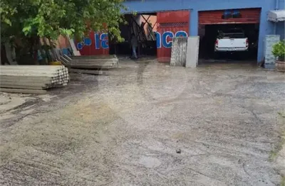 Barracão / Galpão / Depósito para alugar na Avenida São Paulo, Além Ponte, Sorocaba