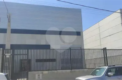 Galpão para locação em parque empresarial das mangueiras - sp