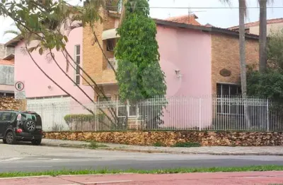 Casa com 5 quartos à venda na Vila Trujillo, Sorocaba 