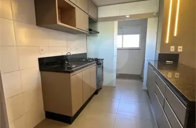 Apartamento com 3 quartos para alugar na Rua Giacomo Longobardi, 13, Jardim Emília, Sorocaba