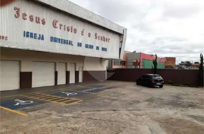 Prédio à venda na Vila Helena, Sorocaba 