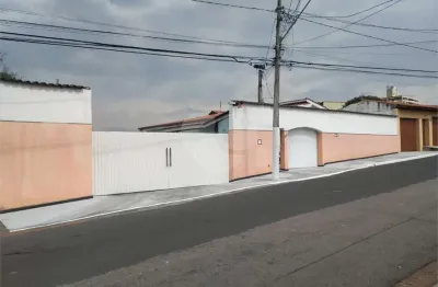 Casa com 3 quartos à venda na Vila Carvalho, Sorocaba 