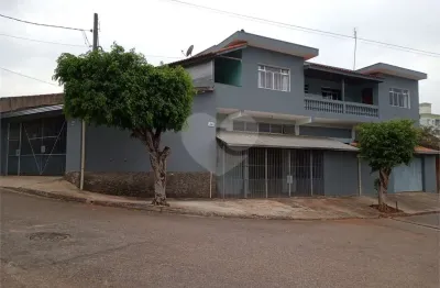 Casa com 5 quartos à venda na Rua Orlando Alvarenga, 46, Jardim Itapuã, Sorocaba