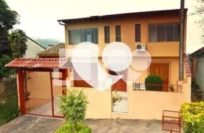Casa com 4 quartos à venda na Rua Adroaldo Novo Correa, Cavalhada, Porto Alegre