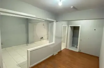 Sala comercial à venda na Rua dos Andradas, 1727, Centro, Porto Alegre