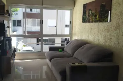Apartamento com 3 quartos à venda na Rua Doutor Mário Totta, Tristeza, Porto Alegre